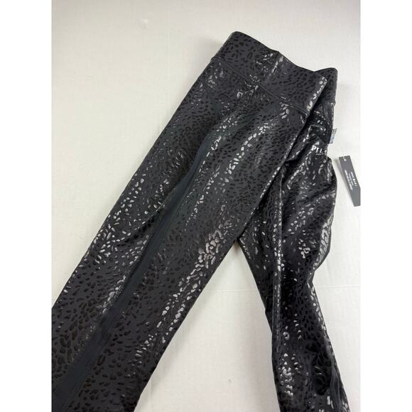 Pilot Carbone Black Leopard Print Leggings - Size Small - Picture 7 of 8